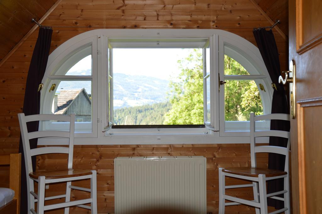 Apartment Roseggerhaus *